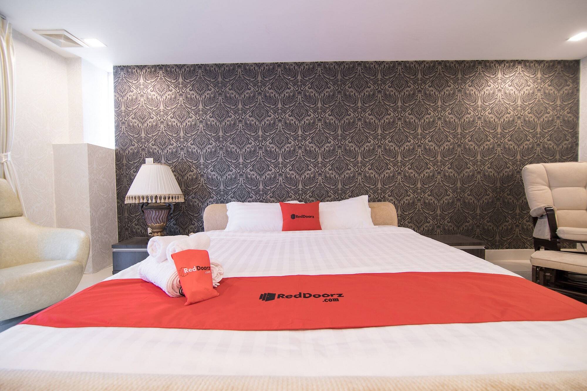 Reddoorz Plus Near Secc 2 Ho Chi Minh-stad Buitenkant foto